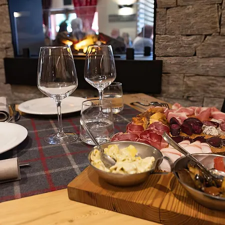 & Ristorante Serenella Hotel