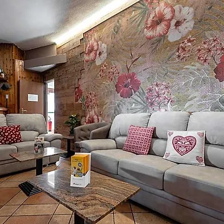 Hotel & Ristorante Serenella Breuil-Cervinia