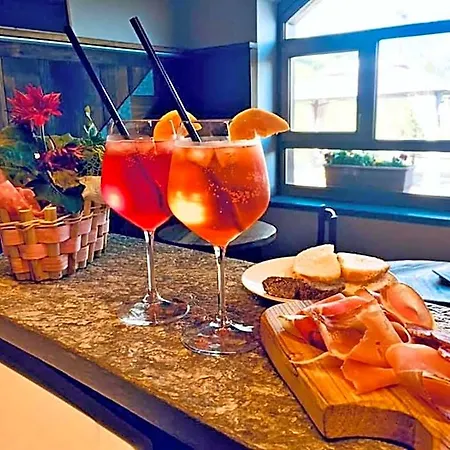 Hotel & Ristorante Serenella 3*