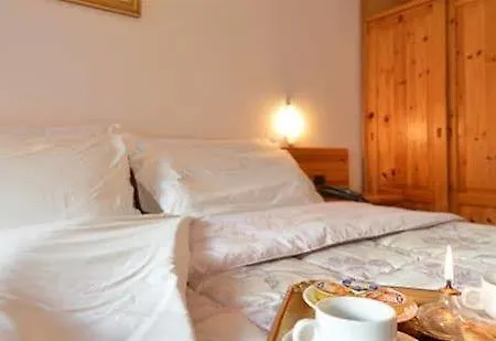 & Ristorante Serenella Hotel 3*