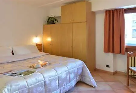 & Ristorante Serenella Hotel