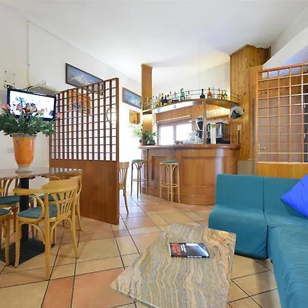 Hotel & Ristorante Serenella