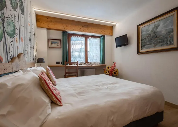 & Ristorante Serenella Hotel Breuil-Cervinia