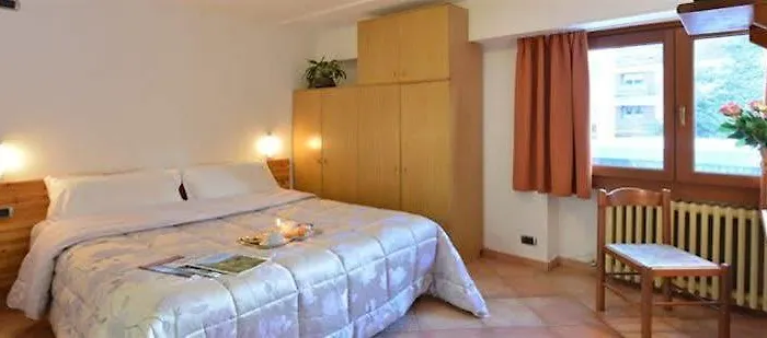 & Ristorante Serenella Hotel